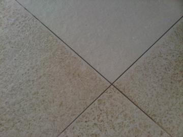 Tile Cleaning: Red earth (din daeng) removed with BonasysystemsPro2