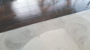 If the grout is not mixed or applied correctly, effective cleaning is almost impossible !