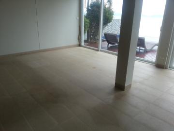 Tile Cleaning: Years of daily dirt removed with BonasystemsClean